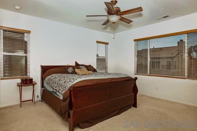 Building Photo - 657 Oakwood Creek Pl