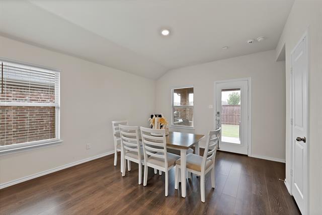 Building Photo - 2117 Ocelot St