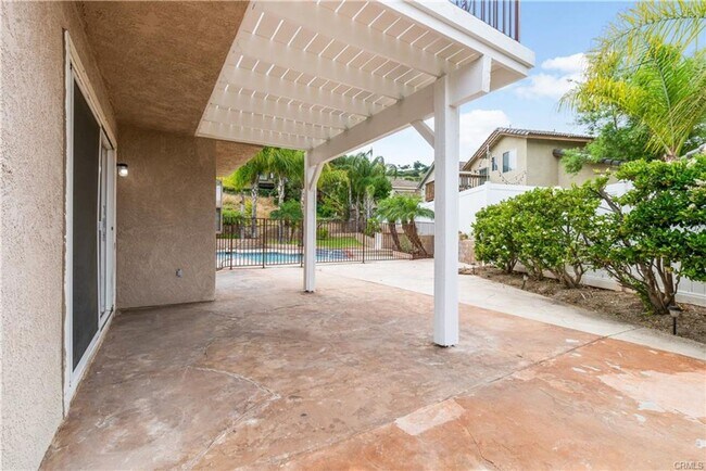 Building Photo - 1260 Highcliff Cir
