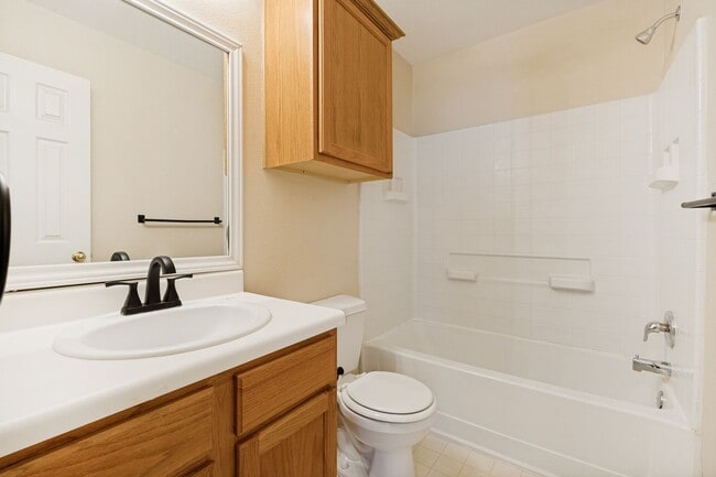 Building Photo - Charming 3-Bedroom, 2-Bathroom Home in Judson Crossing