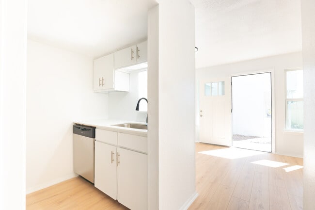 Building Photo - Plaza Sonora