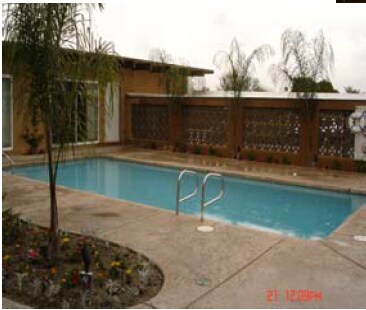 Building Photo - 39921 Estates Rd