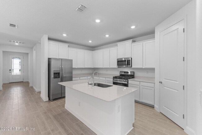 Building Photo - 299 Pentwater Rd