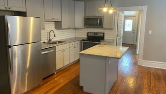 Building Photo - 4370 Chouteau Ave