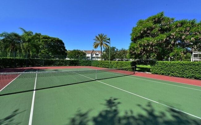 Building Photo - Central Park II Condos -  Downtown Sarasota Annual Rental 1-Bedroom 1-Bath $1595