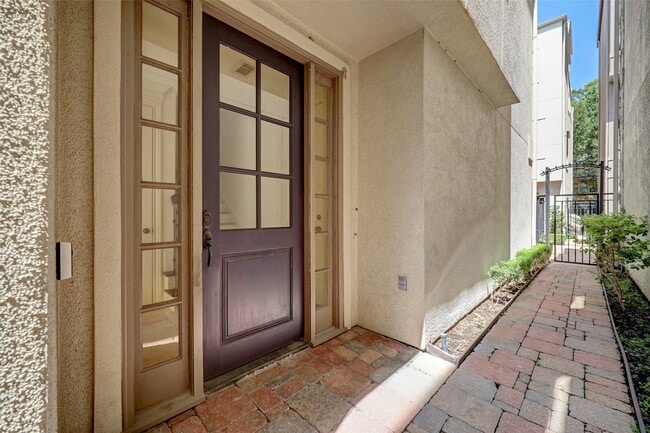 Building Photo - 1436 Wichita St