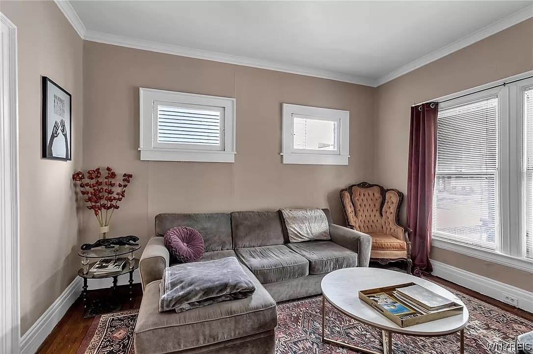 Building Photo - 175 Saint James Pl