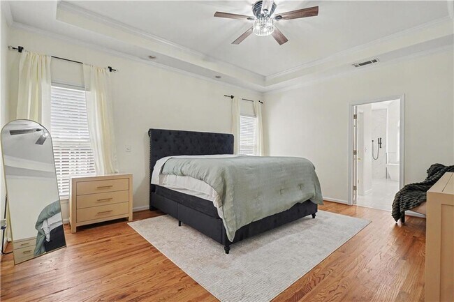 Building Photo - 4315 Rosemont Dr