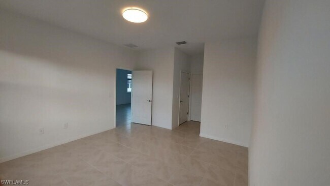 Building Photo - 4225 Bloomfield St