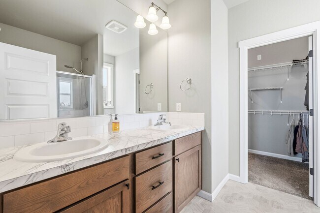 Building Photo - 3 bed 2 bath Home for Rent-Quincy