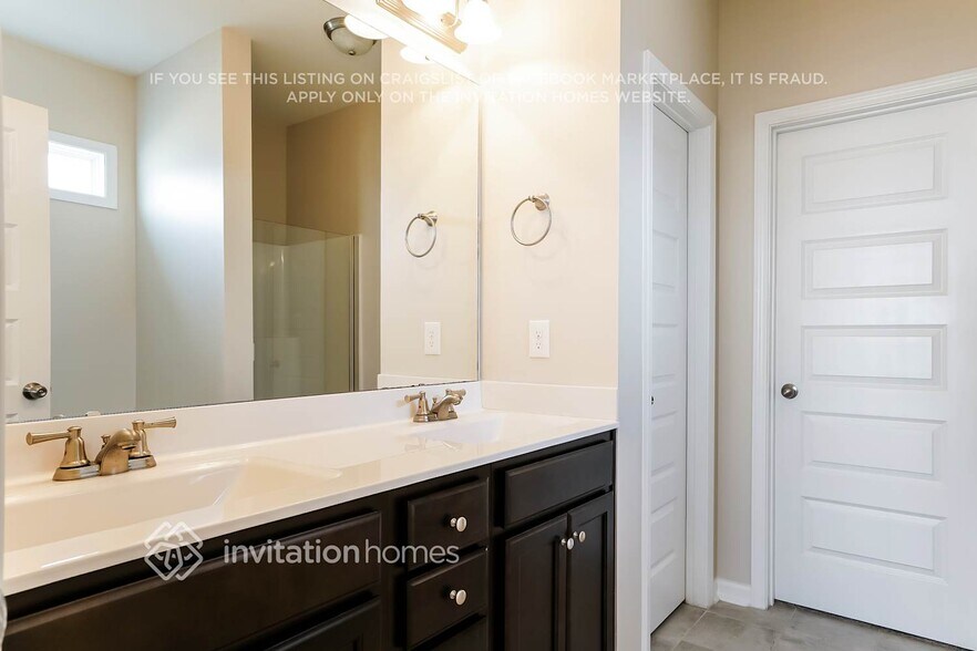 Building Photo - 101 Fairview St