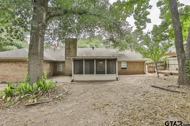Building Photo - 1823 Picadilly Pl