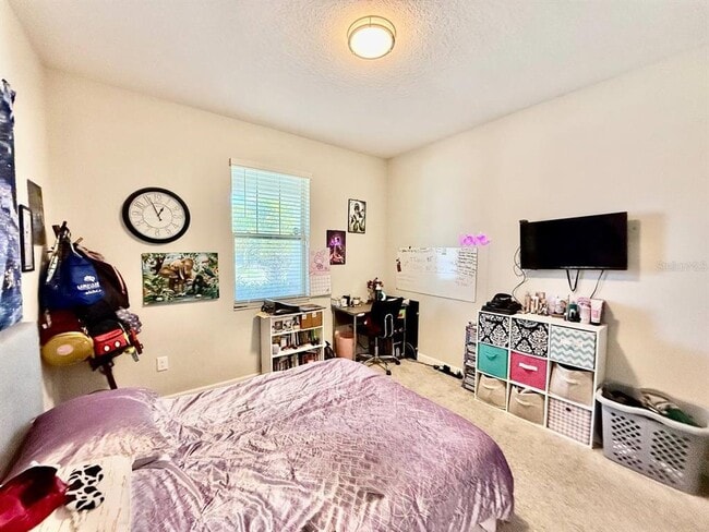 Building Photo - 10143 Count Fleet Dr