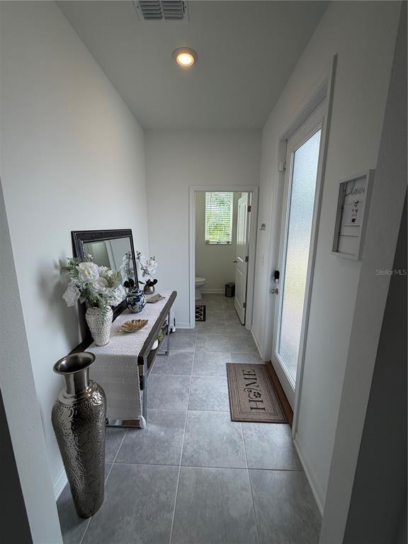 Building Photo - 125 Nine Iron Dr