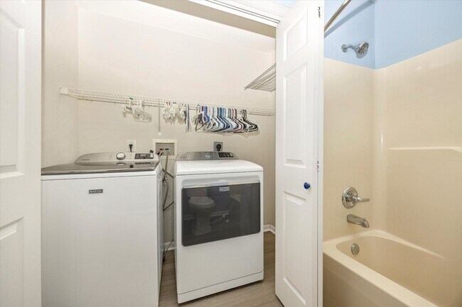 Building Photo - The Meadows In New Market