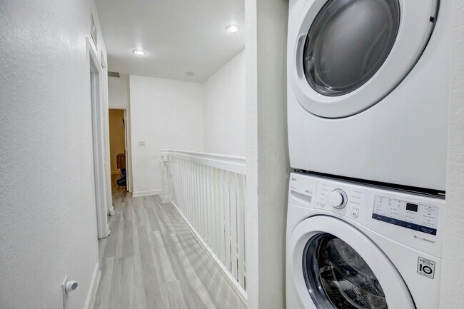 Building Photo - 15086 SW 115th St