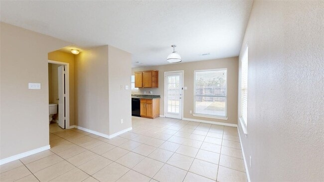 Building Photo - 4023 Southern Trace Dr