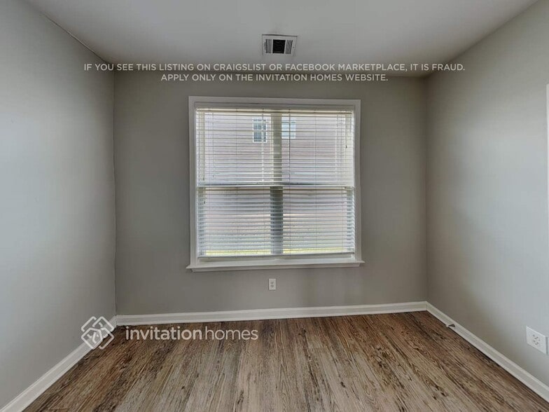 Building Photo - 2322 Loowit Falls Dr