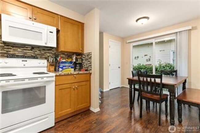 Building Photo - McKinley Duplex