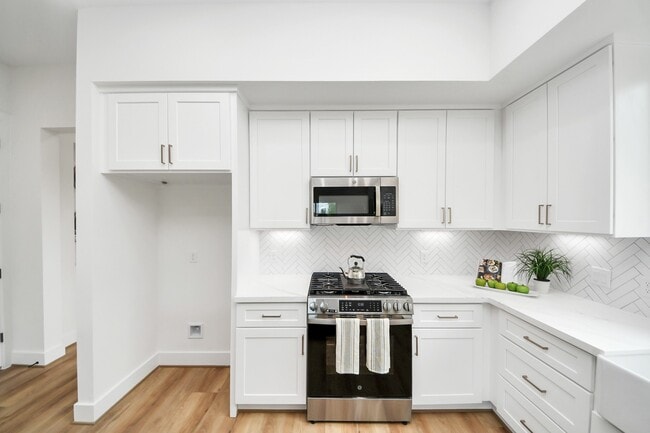 Building Photo - 7729 Avenue J