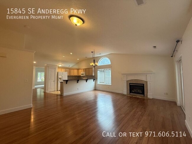 Building Photo - 15845 SE Anderegg Pkwy