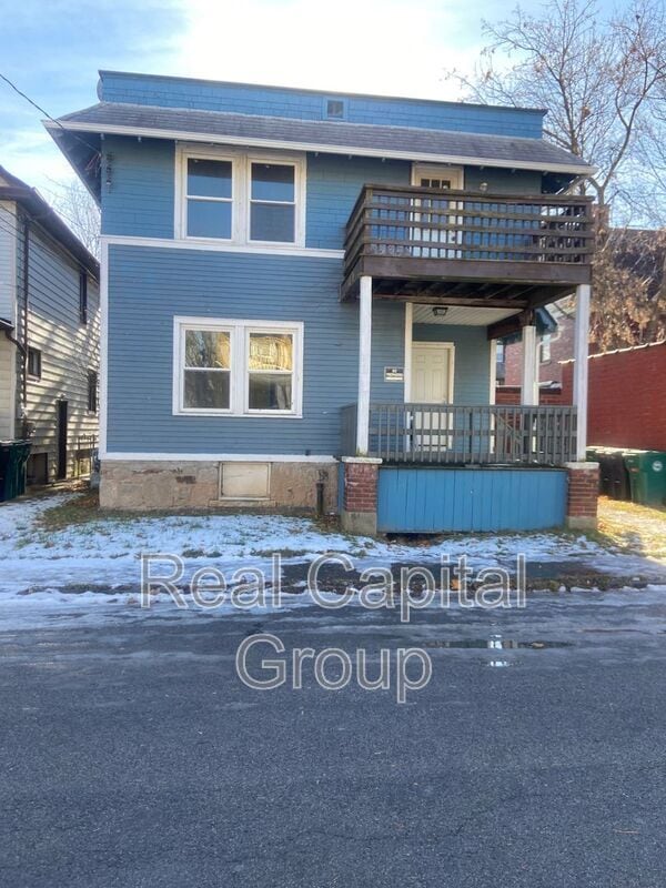 Building Photo - 709 Townsend Pl