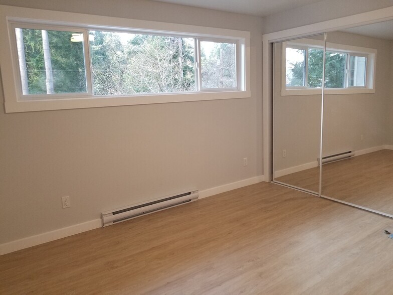 Master ensuite - 4070 149th Ave SE