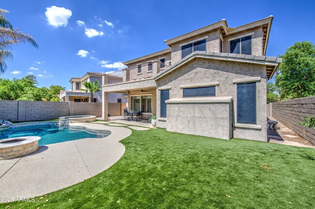 Building Photo - 4564 S Maverick Ct