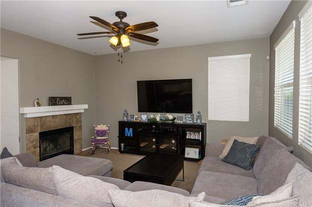 Building Photo - 29810 Cottonwood Cove