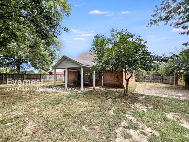 Building Photo - 285 Gaslight Cove