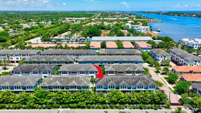 Building Photo - 622 Windward Cir S