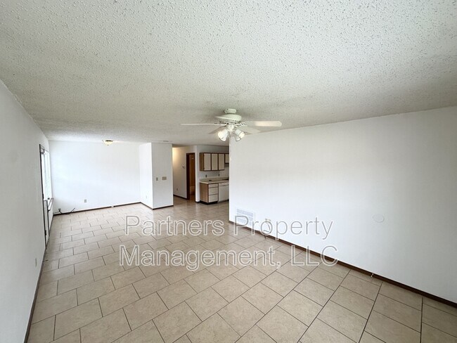 Building Photo - 1659 N Dawn Dr