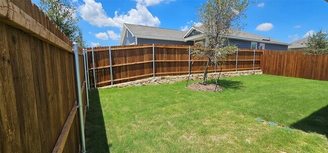 Building Photo - 9205 Grackle Pl