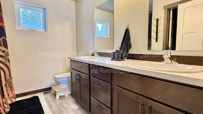 Building Photo - 31015 N Alice Ct