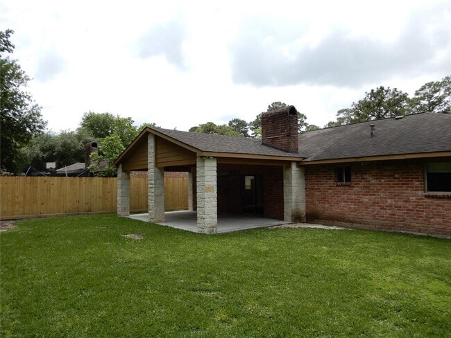 Building Photo - 15610 Morning Dove Dr