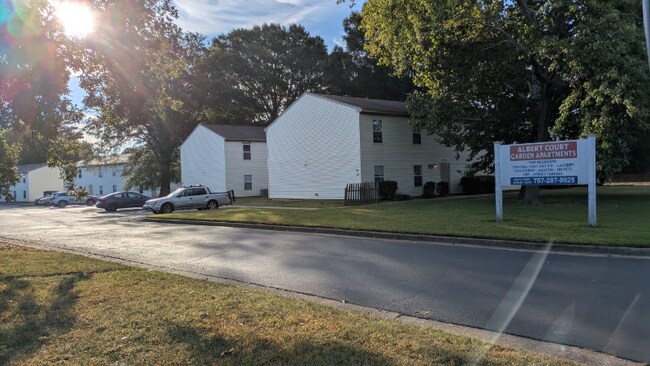 Building Photo - 4620 Albert Ct