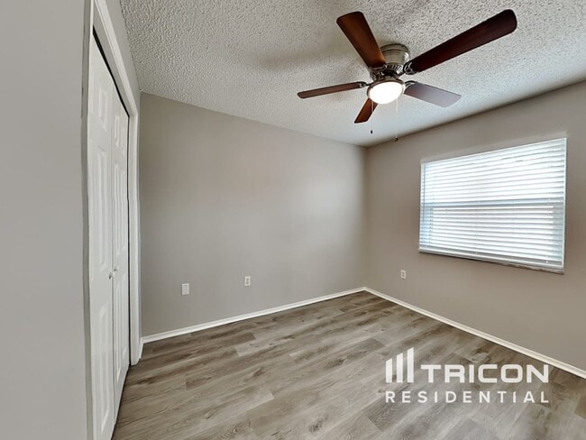 Building Photo - 1374 Bramblewood Dr