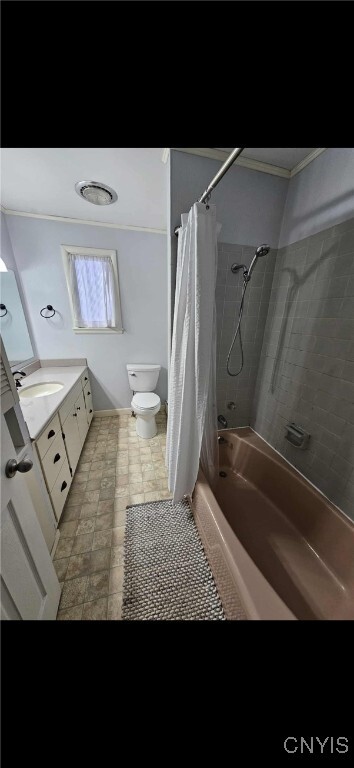 Building Photo - 245 Pratt St