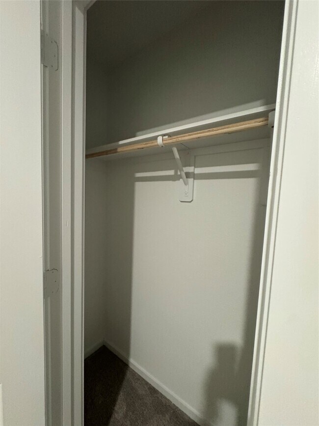 Building Photo - 28734 Bottom Grass Trl