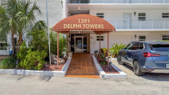 Building Photo - 1391 S Ocean Blvd