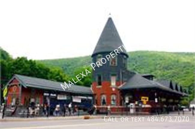 Building Photo - 64-68 W Broadway-2E