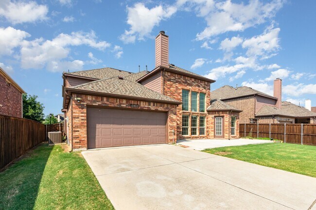 Building Photo - 12453 Tyler Dr