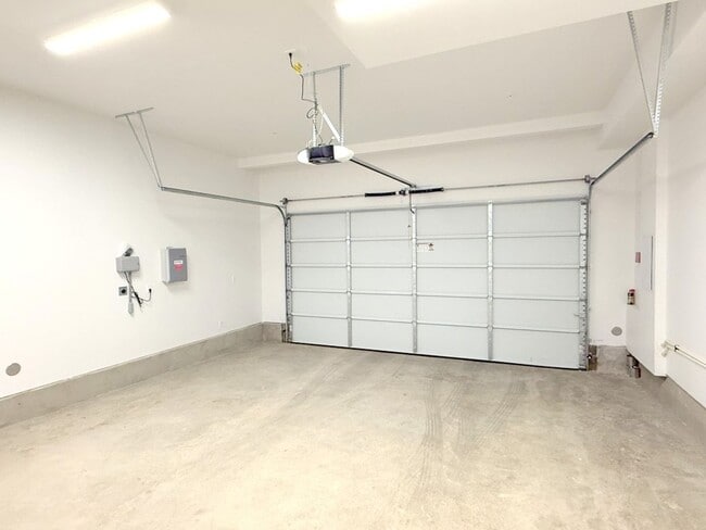 Building Photo - Newly Built ! Be The First To Live Here ! Modern Detached Home In New City Village !