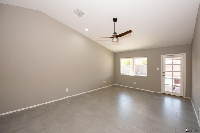 Building Photo - 8215 Forget Me not St