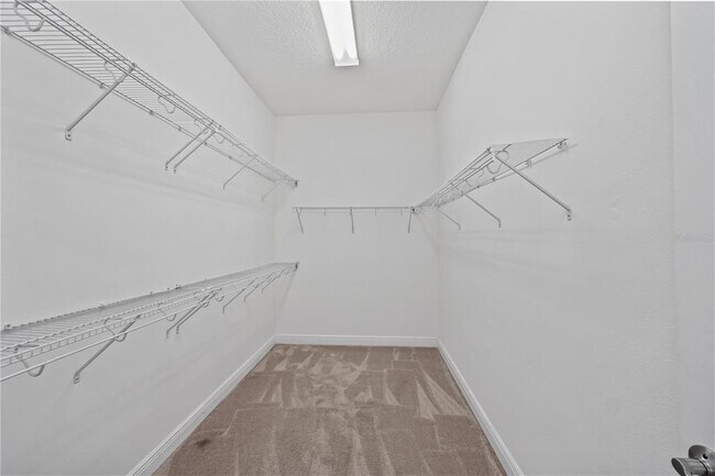 Building Photo - 9894 Mere Pkwy