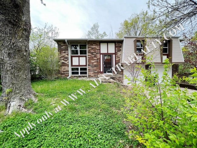 Primary Photo - Cozy 4 Bedroom 3 Bath in Olathe-Coming SOON!!
