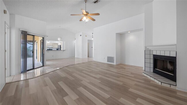 Building Photo - 8211 Borgia Ct