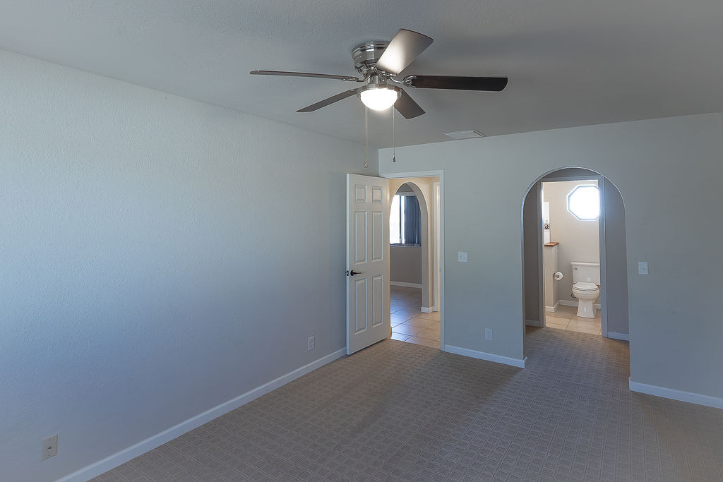Building Photo - 3385 Poppy Trail Dr