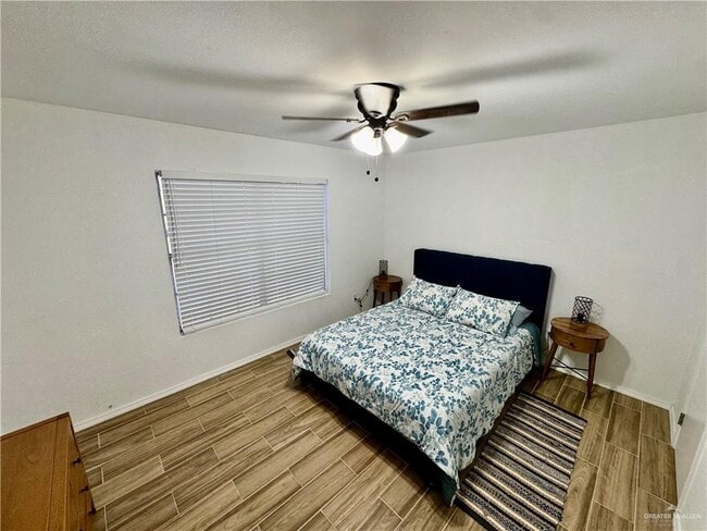 Building Photo - 14 Jay Ave