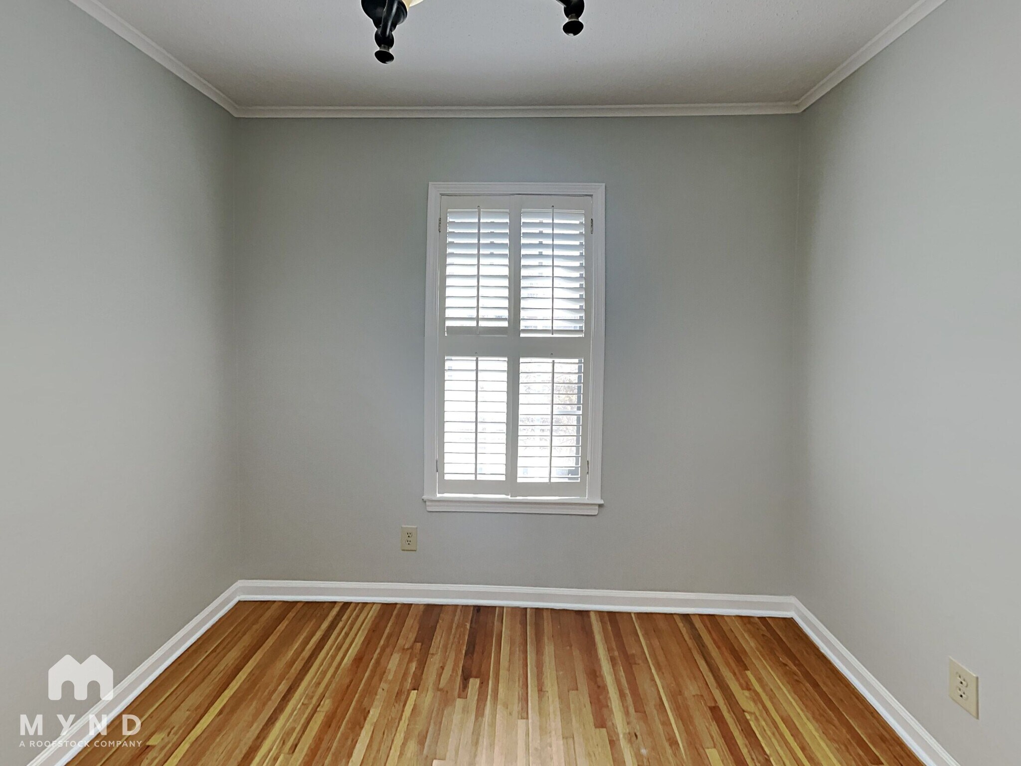 Building Photo - 561 McElroy Rd